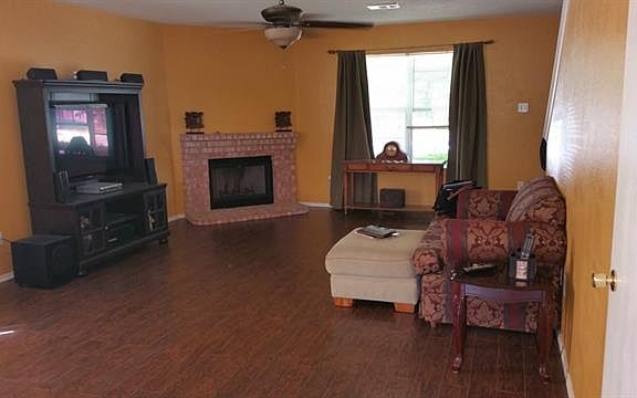 5th image of 4604 Mar Vista Trl