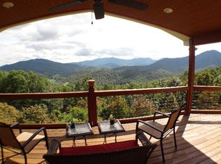 610 Garden Flats Rd, Franklin, NC 28734