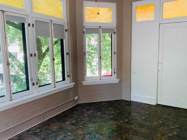 429 W Surf St #26 — Photo 3