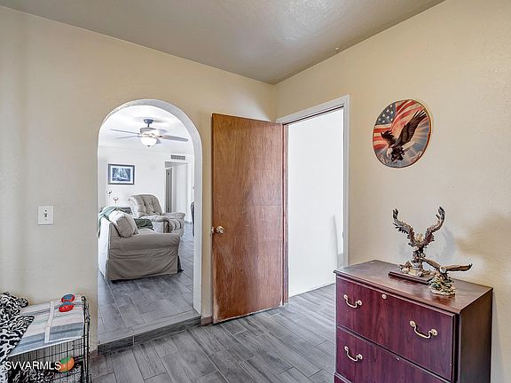 5th image of 21 E Mesquite Drive