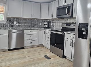1468 Dutch Cove Rd, Canton, NC 28716