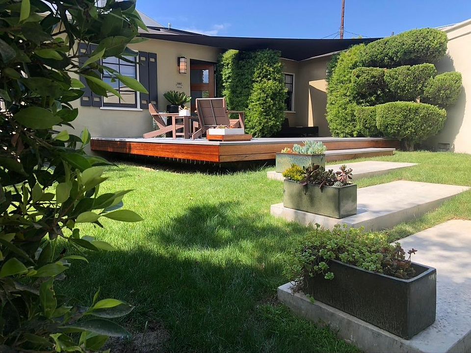 1st image of 10887 Flaxton St