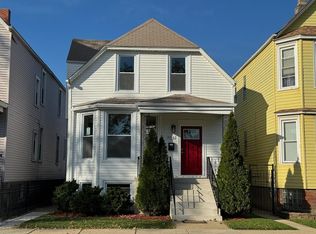 3716 N Spaulding Ave, Chicago, IL 60618