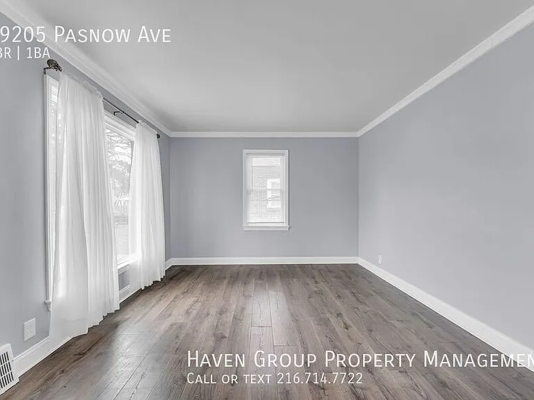19205 Pasnow Ave — Photo 4