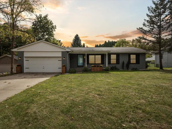 2981 Wolhavn Ln, Jackson, MI 49201
