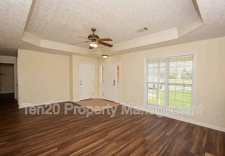9021 Sonoma Ct — Photo 3