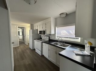 1900 NW Lyman Rd #283, Topeka, KS 66608