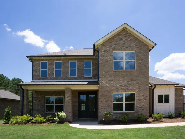 5699 Victoria Dr, Hueytown, AL 35023