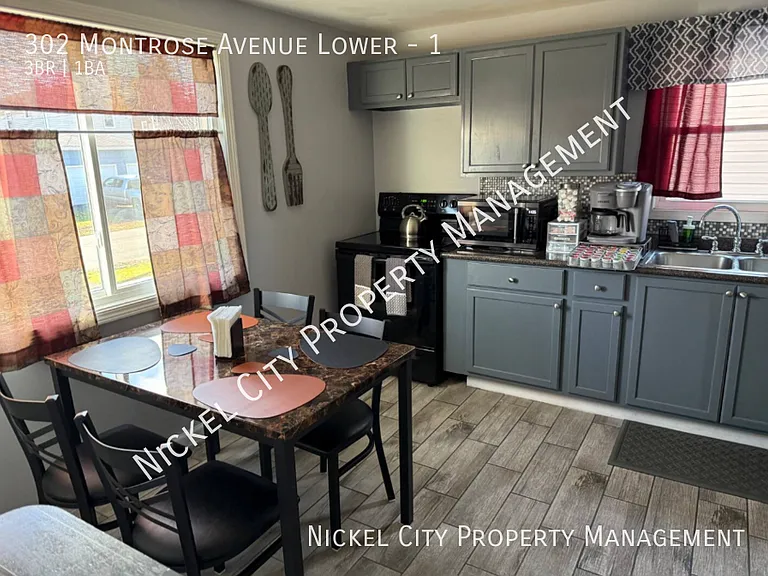 302 Montrose Ave #1 — Photo 3