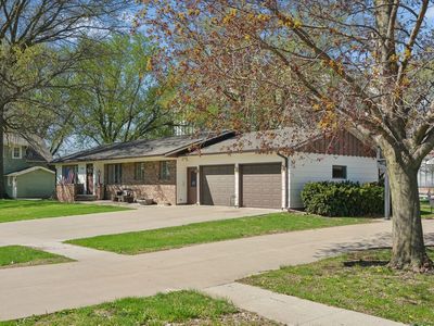 602 8th Ave, Sully, IA, 50251