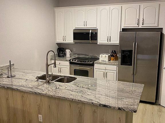4th image of 4126 Breakview Dr Unit 20401