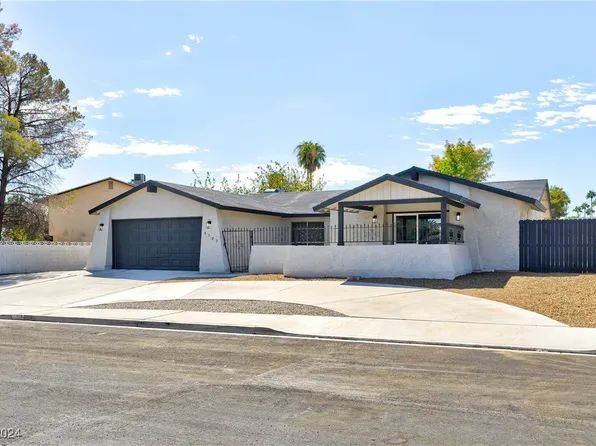 3737 N Braewood Ave, Las Vegas, NV 89120