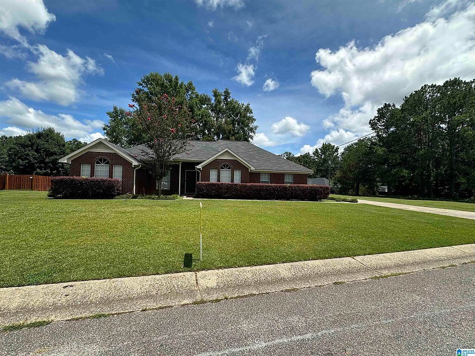 1st image of 173 Meadow Wood Ln
