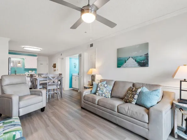 400 Plantation Rd, Gulf Shores, AL