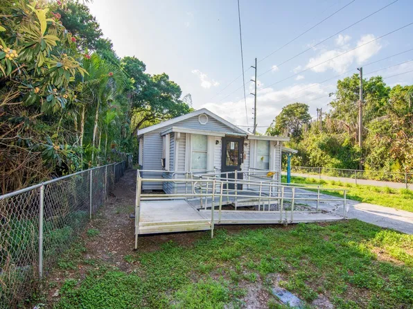 1901 S 34th St, Fort Pierce, FL 34947