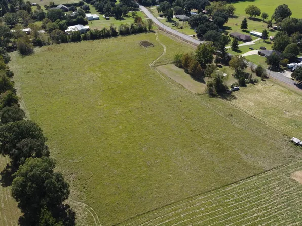 2 Highway 1188, Hessmer, LA 71341