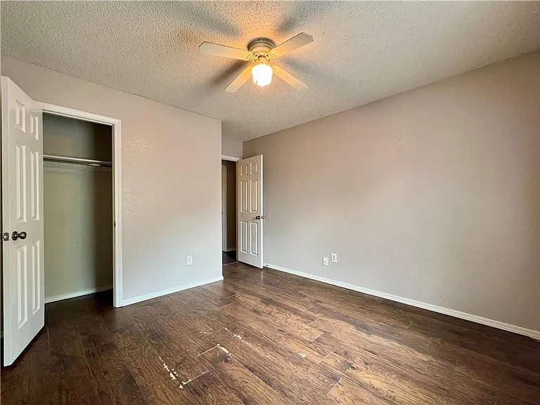4338 W Chaparral Ln — Photo 8