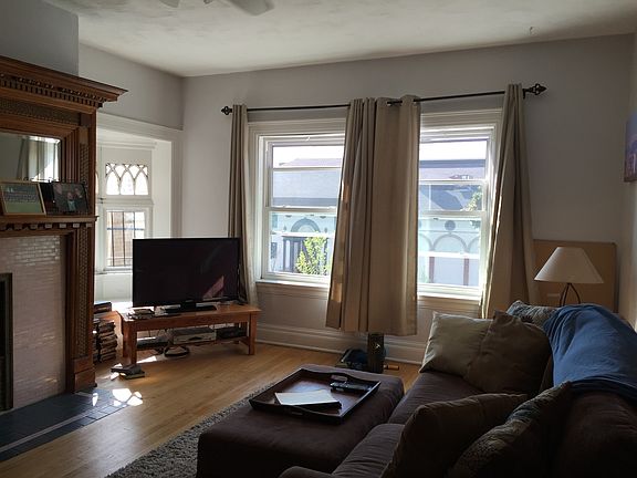 5th image of 319 Elmwood Ave #2