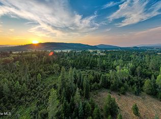Nka W Peninsula Rd, Priest River, ID 83856