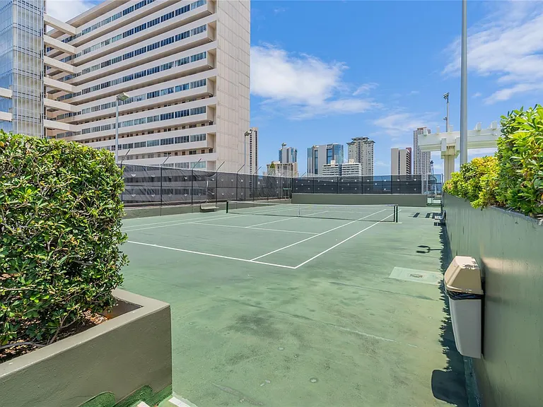 2333 Kapiolani Blvd #814 — Photo 23
