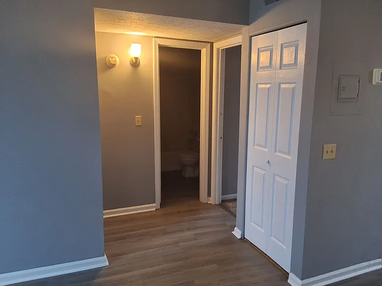 340 Shelby Ave — Photo 10