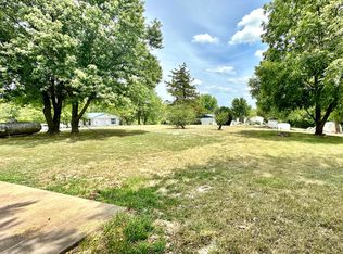2019 S Country Club Dr, Jefferson City, MO 65109