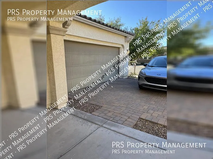 Tenant showing! Move in date for September! — Photo 2