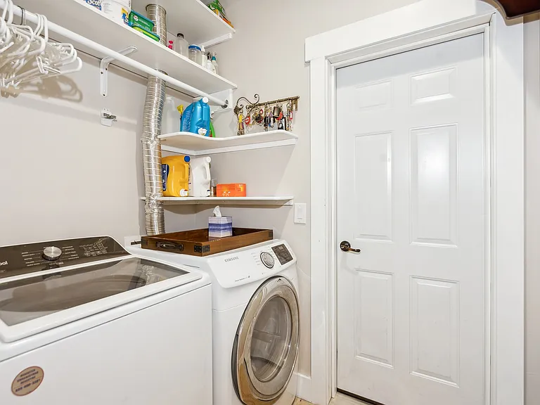 18 N Jones Rd — Photo 25