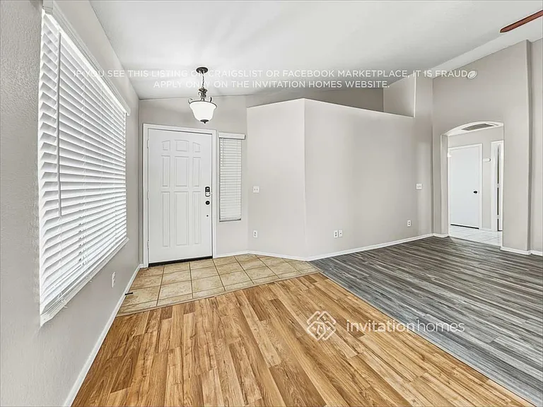 12480 N 83rd Dr — Photo 5