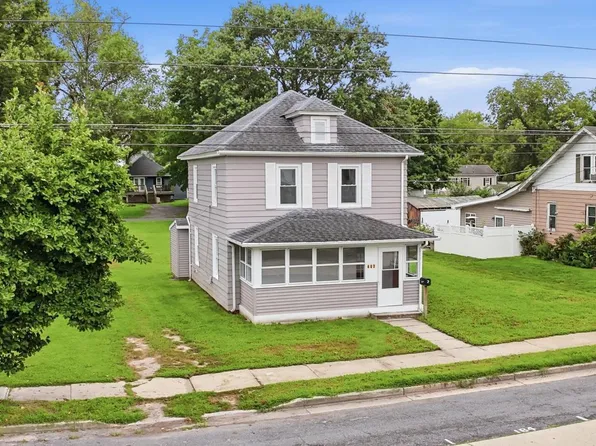 407 Walnut St, Bridgeville, DE 19933