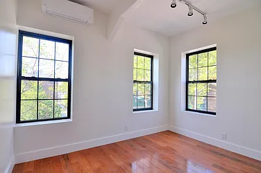 Rented by Nest Seekers International