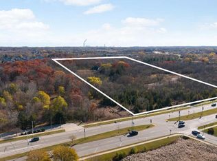 9080 South HOWELL AVENUE, Oak Creek, WI 53154