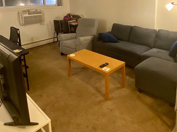 5th image of 624 4th Ave SE #2