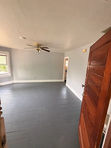 402 N Birney St #3 Photo 1