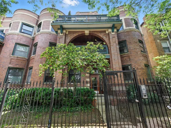 907 W Gordon Ter APT 3, Chicago, IL 60613