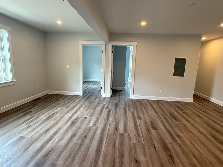 14A Academy St #B — Photo 13