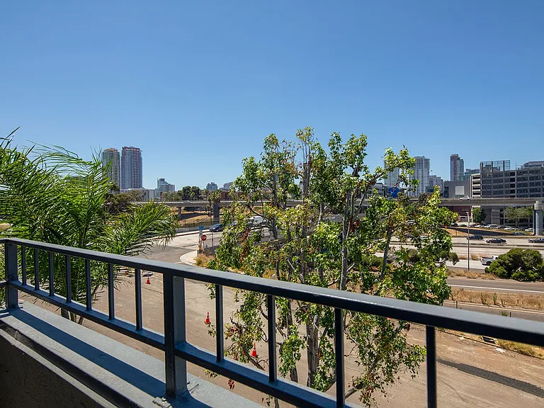 Golden Pacific Apartments — Photo 23
