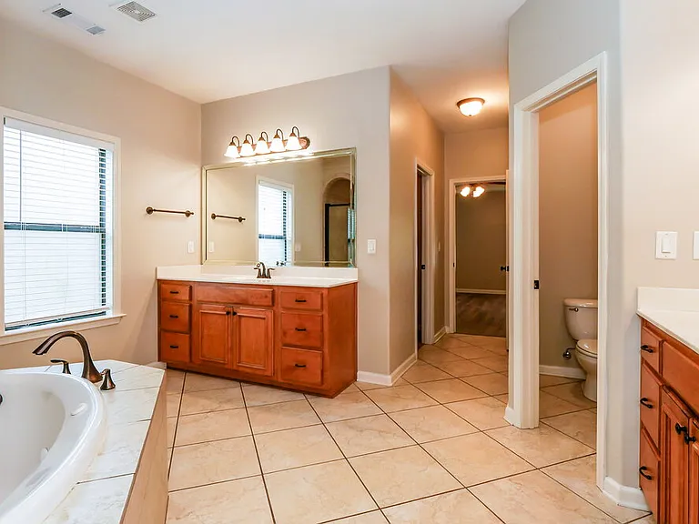 65 Ridgefield Dr — Photo 12