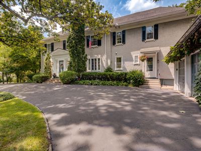 1240 Tower Rd, Winnetka, IL, 60093