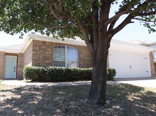117 Centennial Pl, Crowley, TX 76036