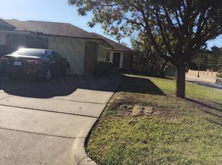 4200 Wingrove Dr, Arlington, TX 76015