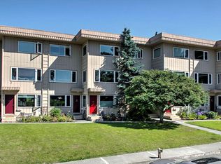 822 O Pl #822, Anchorage, AK 99501