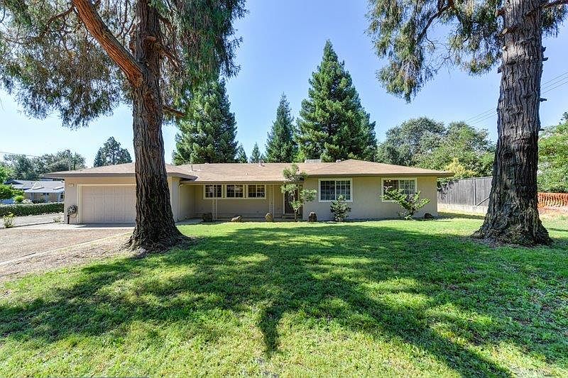 1st image of 8960 Coan Ln