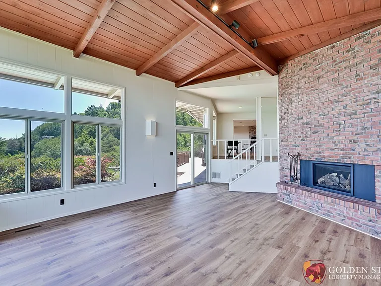 15479 Belnap Way — Photo 6