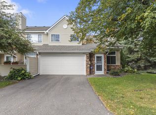 1914 Sapphire Point #102, Saint Paul, MN 55122