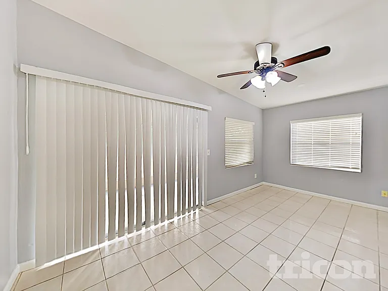 912 Neuse Ave — Photo 4