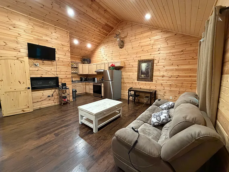50 Indian Creek Rd — Photo 5