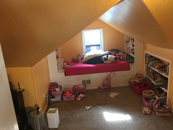 3rd image of 5324 W Belle Plaine Ave