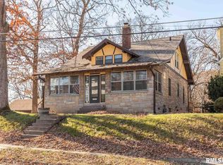 1146 44th St, Rock Island, IL 61201