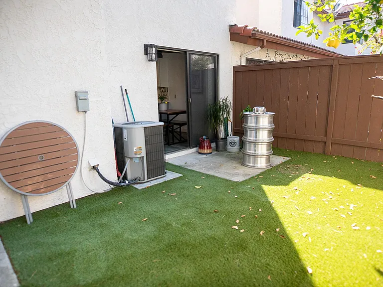 1575 Apache Dr #F — Photo 31